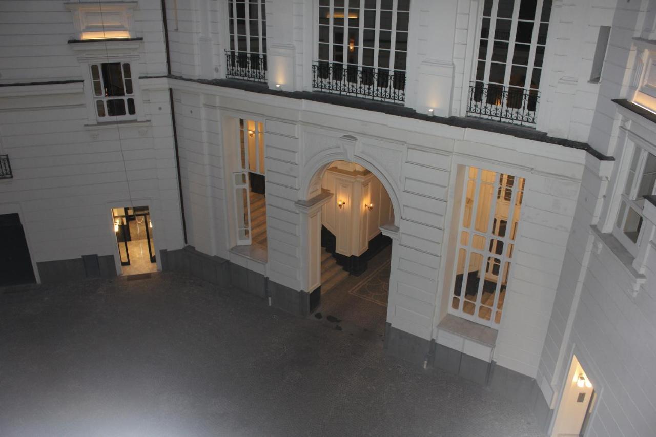 Fafgrandsuitenapoli Exterior photo