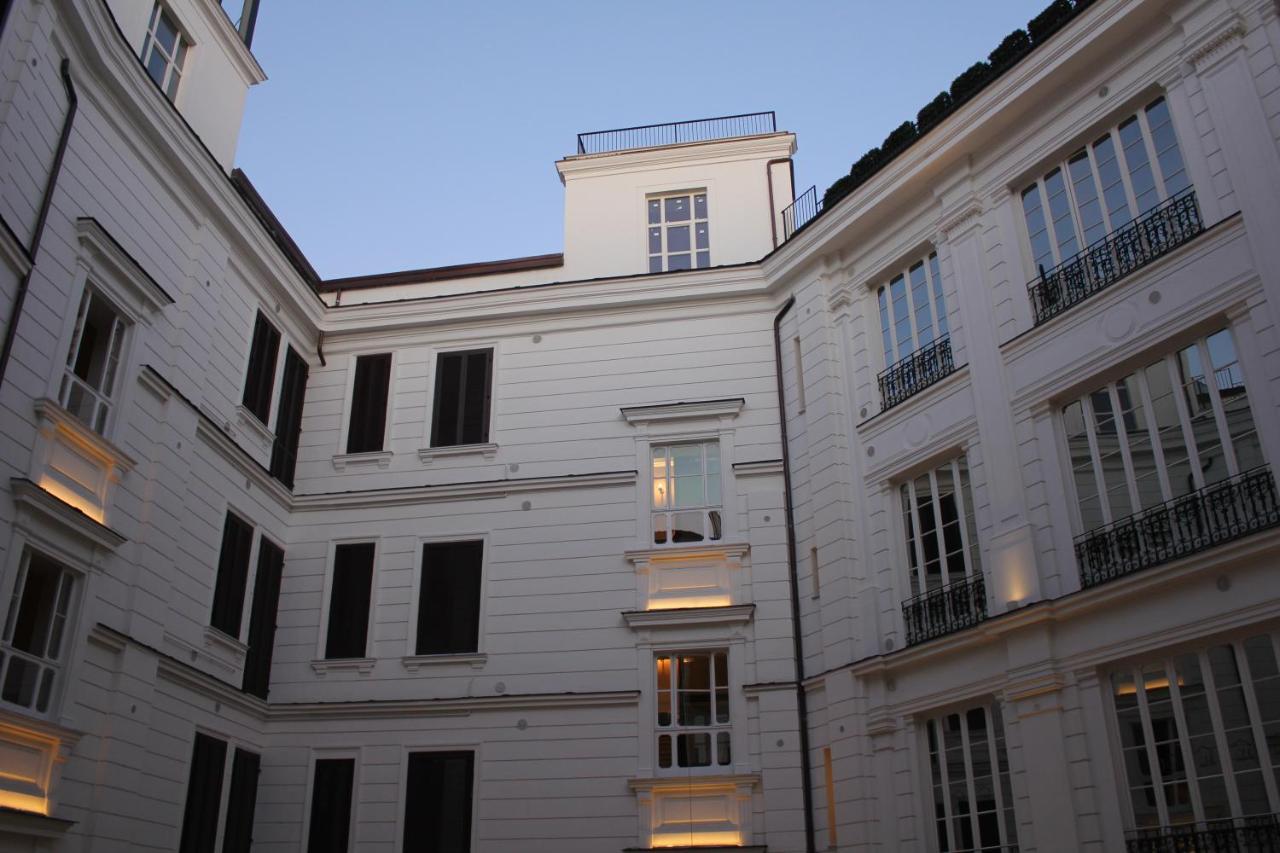 Fafgrandsuitenapoli Exterior photo