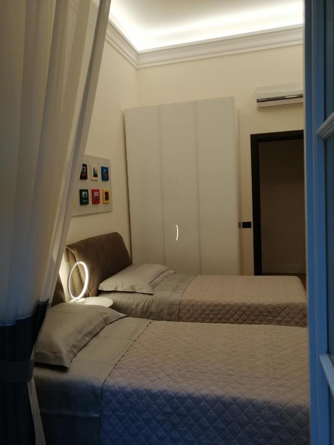 Fafgrandsuitenapoli Exterior photo