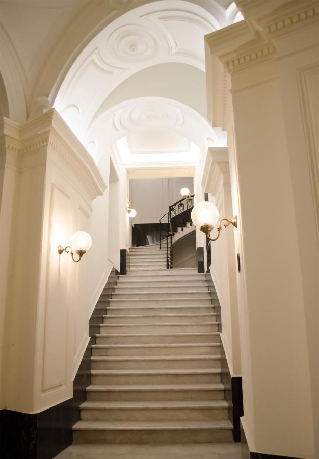 Fafgrandsuitenapoli Exterior photo